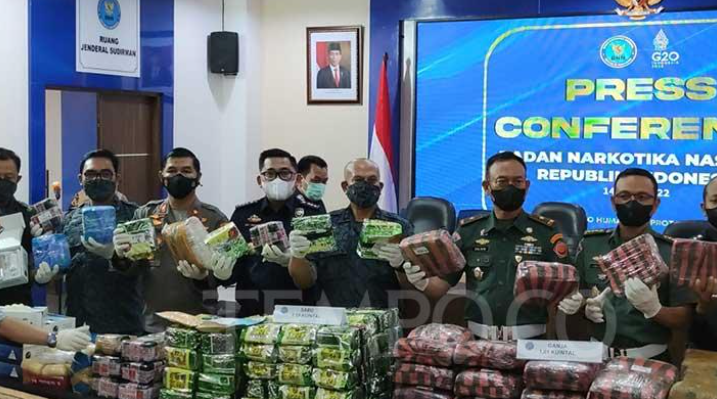 BNN Tangkap Anggota TNI dan Polri Penyelundup Puluhan Kg Sabu dan Ganja